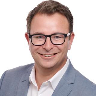 Hon Cameron Brewer